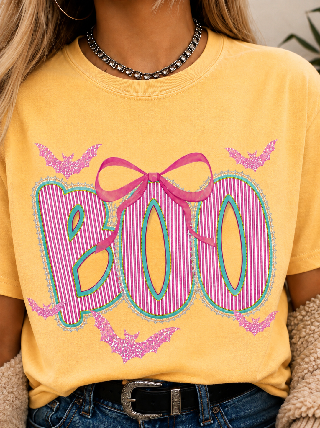 BOO Bow & Bats Halloween Tee